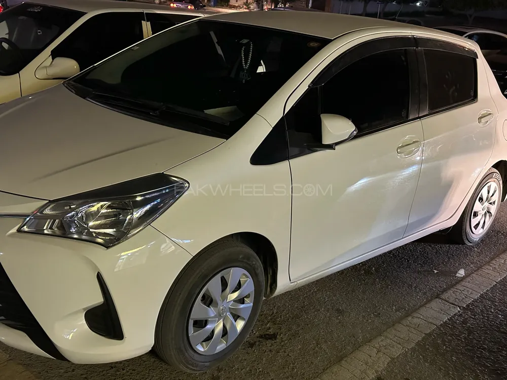 Toyota Vitz 2019 for Sale in Islamabad Image-1