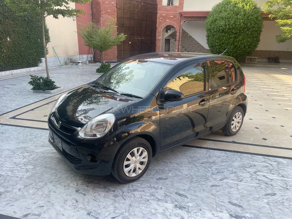 ٹویوٹا پاسو 2015 for Sale in پشاور Image-1