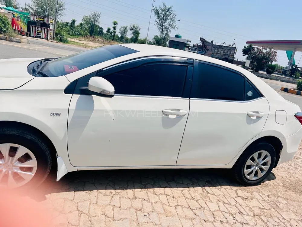 Toyota Corolla 2019 for Sale in Mandi bahauddin Image-1