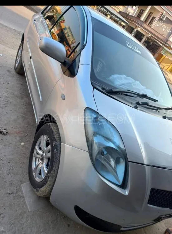 Toyota Vitz 2005 for Sale in Bannu Image-1