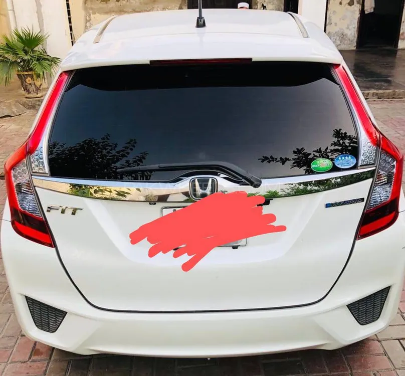 Honda Fit 2015 for Sale in Nowshera Image-1