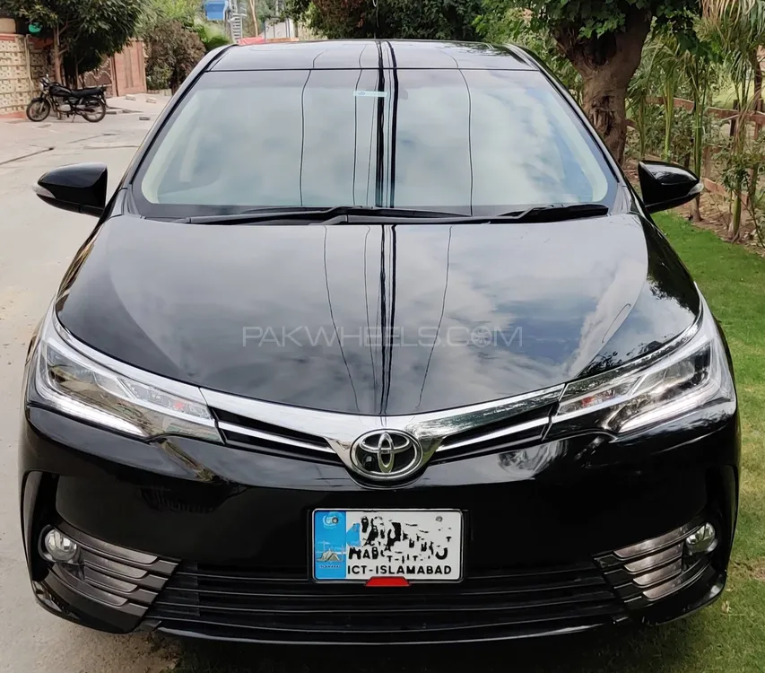 Toyota Corolla 2020 for Sale in Lahore Image-1