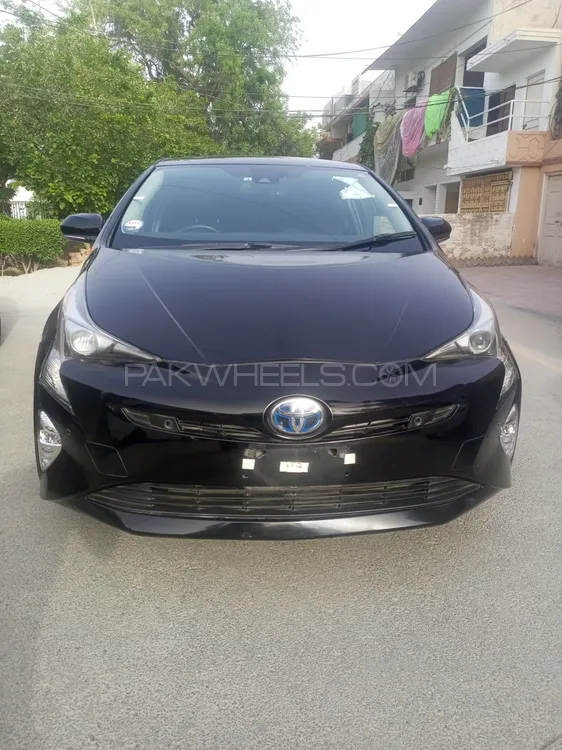 Toyota Prius 2018 for Sale in Bahawalpur Image-1