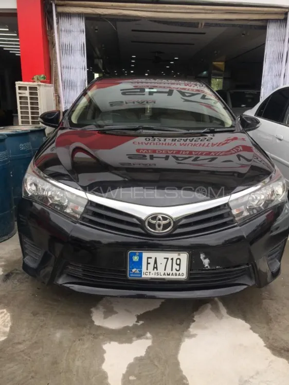 Toyota Corolla 2015 for Sale in Islamabad Image-1