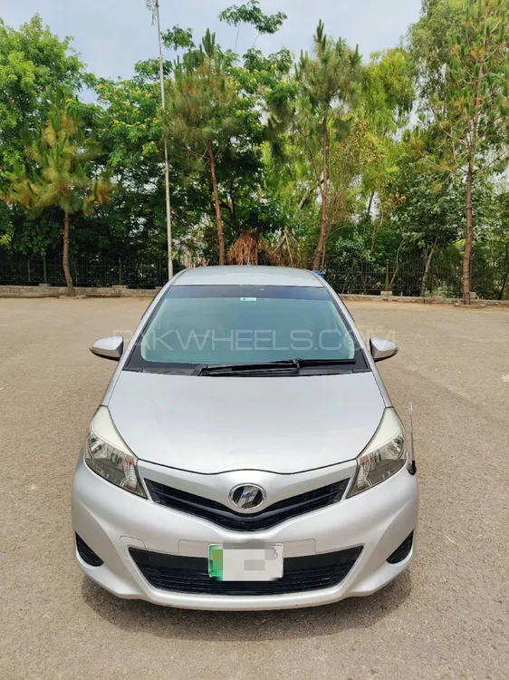 Toyota Vitz 2013 for Sale in Rawalpindi Image-1