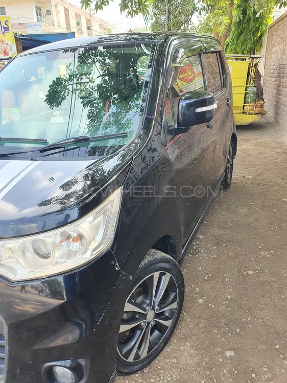 Suzuki Wagon R 2017 for Sale in Lahore Image-1