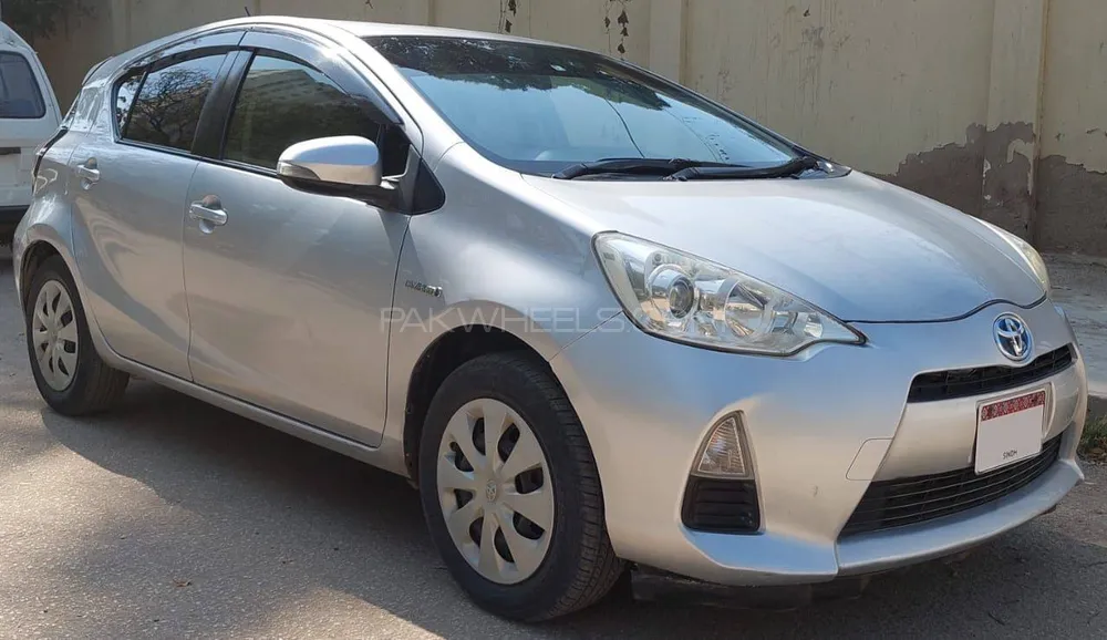 Toyota Aqua 2014 for Sale in Karachi Image-1
