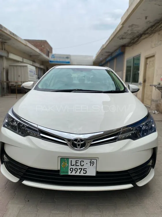 Toyota Corolla 2019 for Sale in Sialkot Image-1
