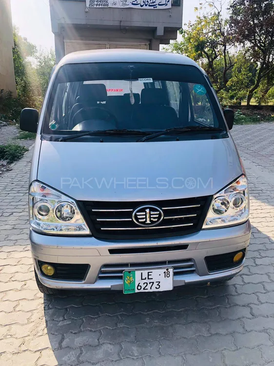 FAW X-PV 2017 for Sale in Lahore Image-1