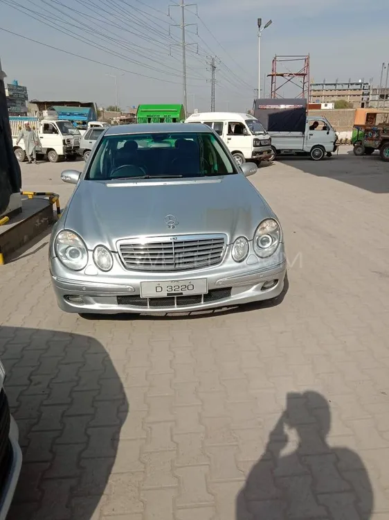 Mercedes Benz E Class 2006 for Sale in Peshawar Image-1