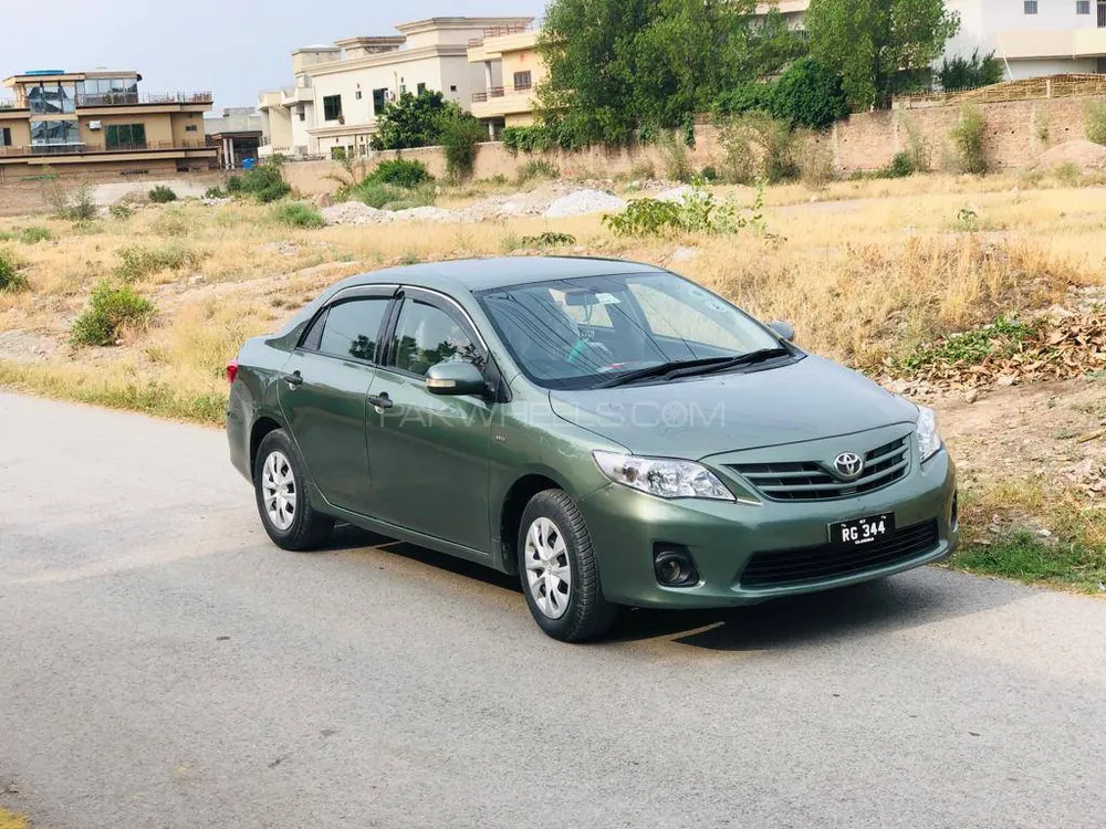 Toyota Corolla 2011 for Sale in Peshawar Image-1