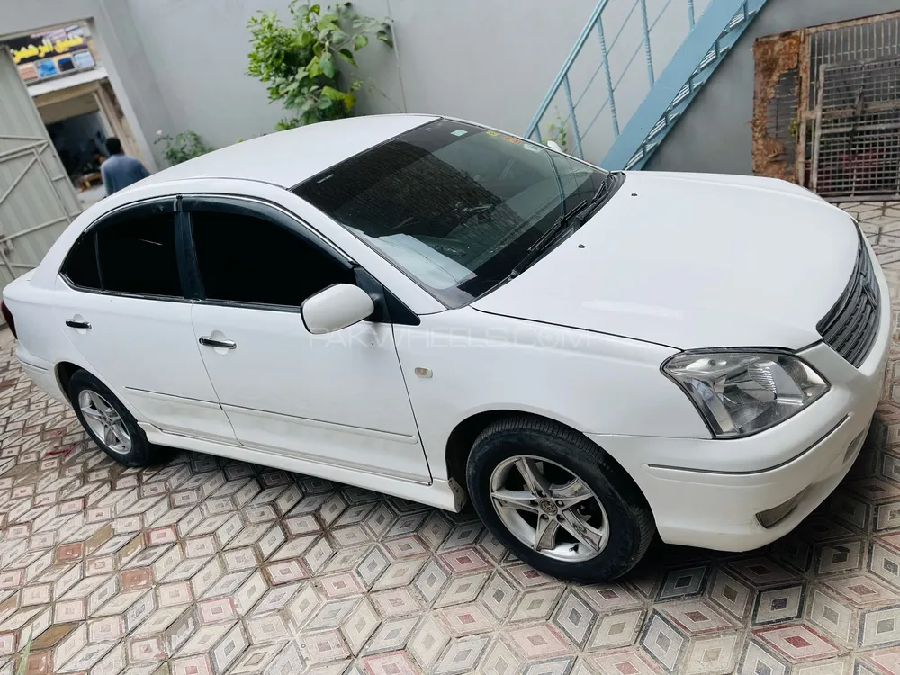 Toyota Premio 2004 for Sale in Peshawar Image-1