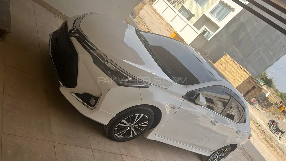 Toyota Corolla 2021 for Sale in Islamabad Image-1
