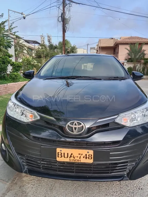 Toyota Yaris Sedan 2021 for Sale in Karachi Image-1
