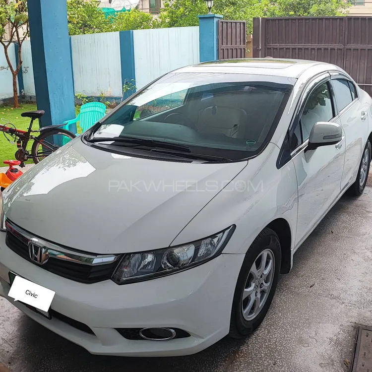 Honda Civic 2015 for Sale in Peshawar Image-1