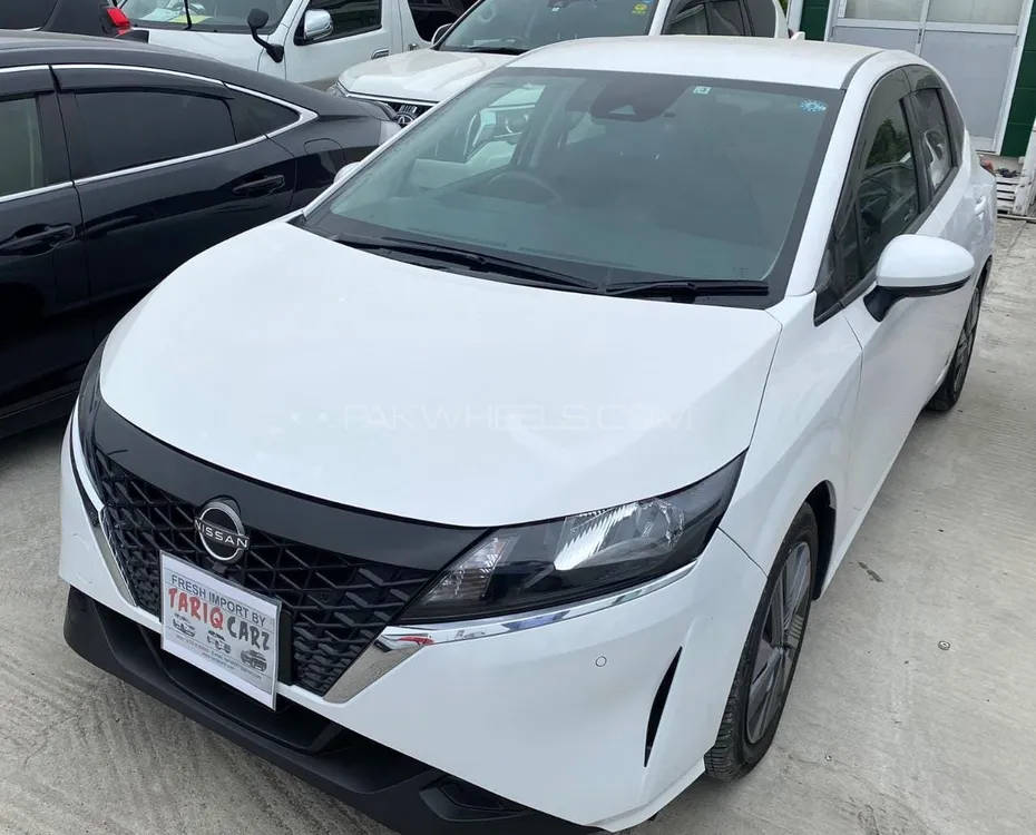 Nissan Note 2021 for Sale in Lahore Image-1