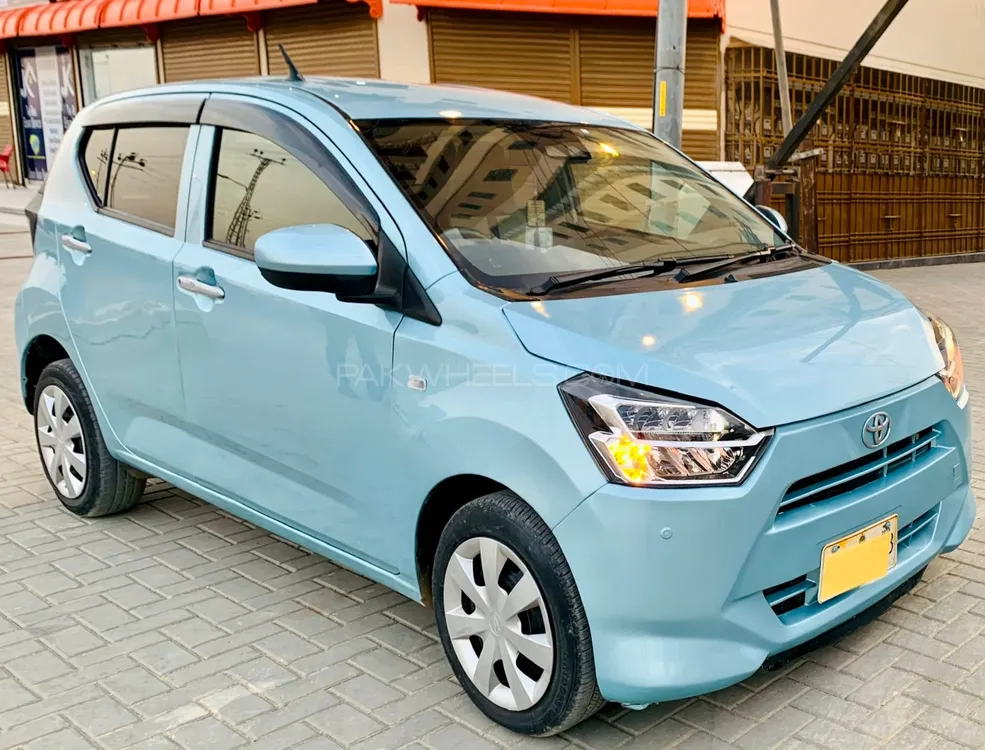 Toyota Pixis Epoch 2018 for Sale in Karachi Image-1
