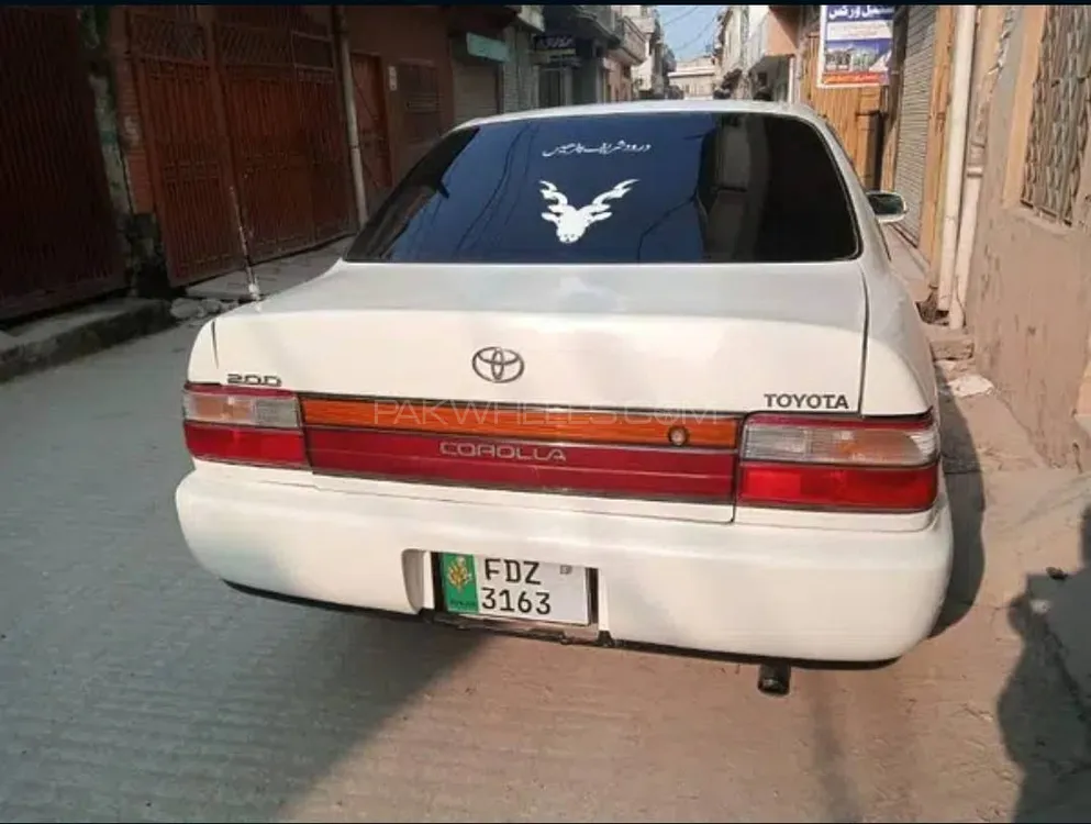 Toyota Corolla 2001 for Sale in Islamabad Image-1