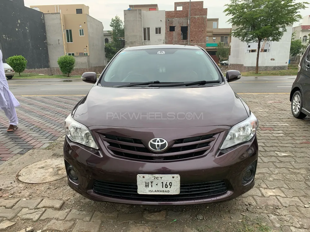 Toyota Corolla 2012 for Sale in Lahore Image-1