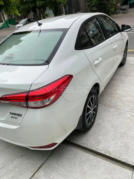 Toyota Yaris Sedan 2021 for Sale in Lahore Image-1