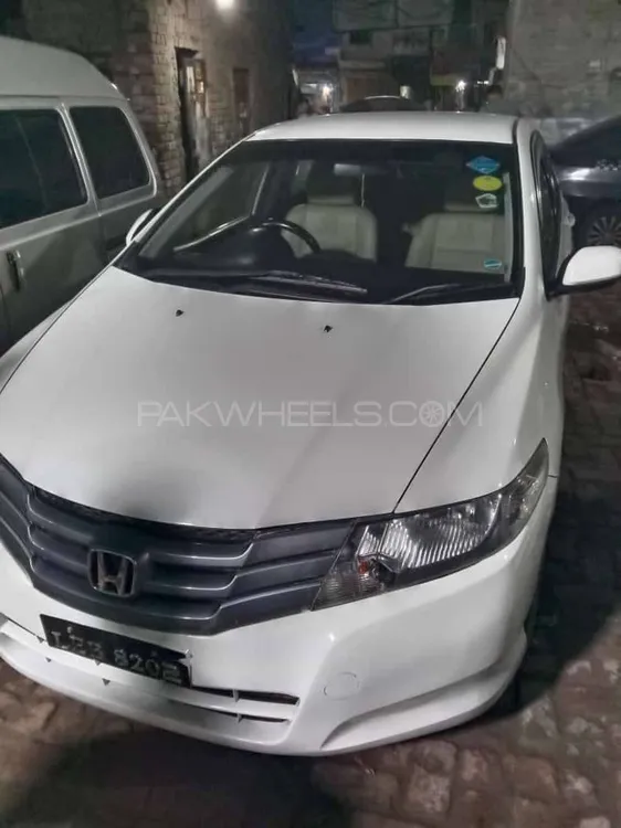 Honda City 2011 for Sale in Lahore Image-1