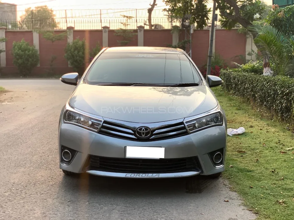 Toyota Corolla 2016 for Sale in Multan Image-1