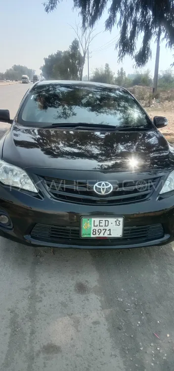 Toyota Corolla 2013 for Sale in Lahore Image-1