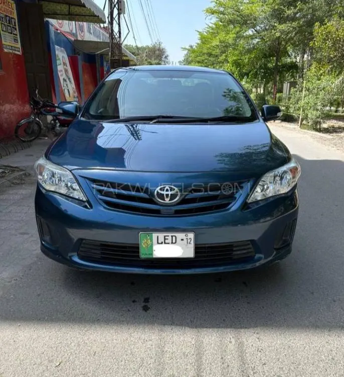 Toyota Corolla 2012 for Sale in Faisalabad Image-1