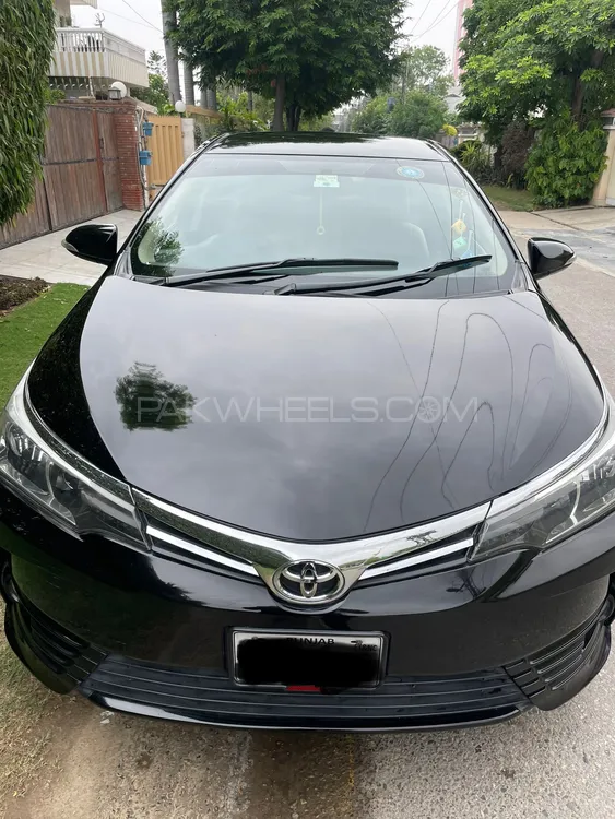 Toyota Corolla 2015 for Sale in Lahore Image-1