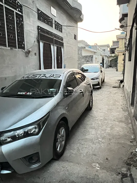 Toyota Corolla 2016 for Sale in Sialkot Image-1
