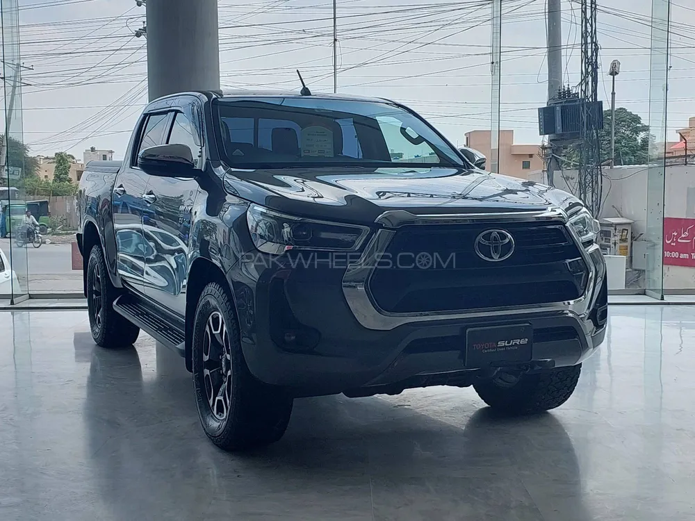 Toyota Hilux 2021 for Sale in Lahore Image-1