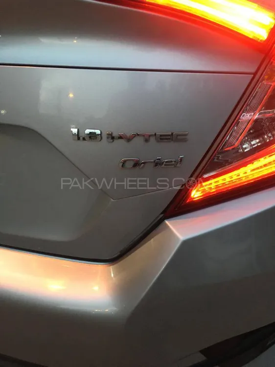 Honda Civic 2018 for Sale in Karachi Image-1