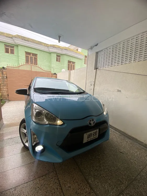 Toyota Aqua 2015 for Sale in Islamabad Image-1