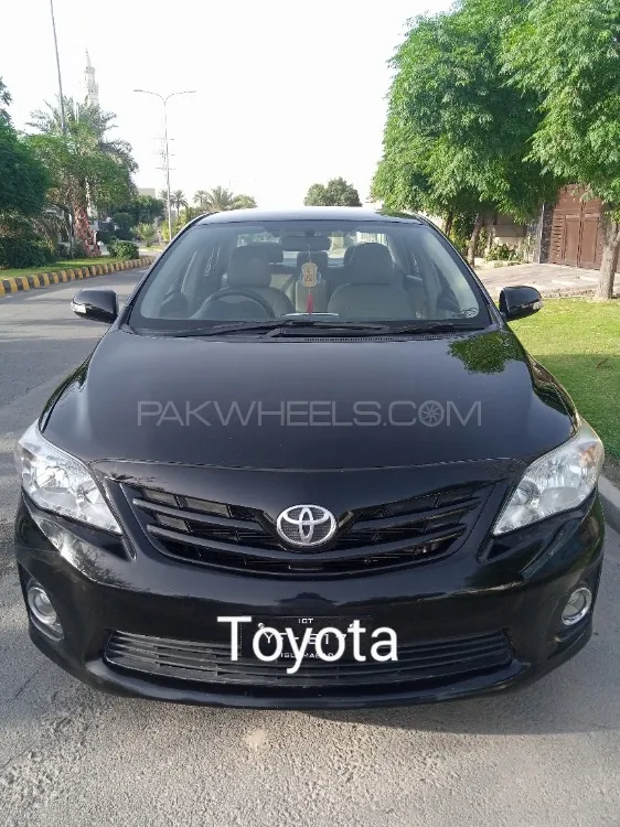 Toyota Corolla 2013 for Sale in Faisalabad Image-1