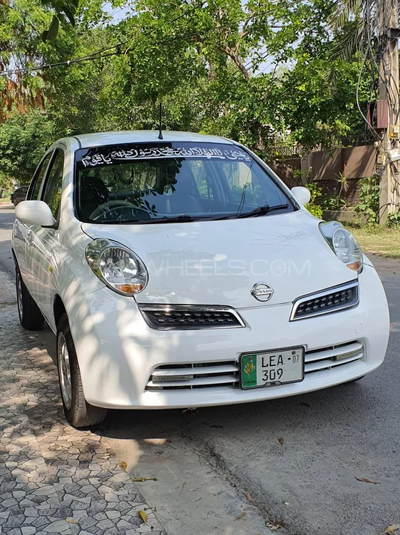 Nissan March 2007 for Sale in Lahore Image-1