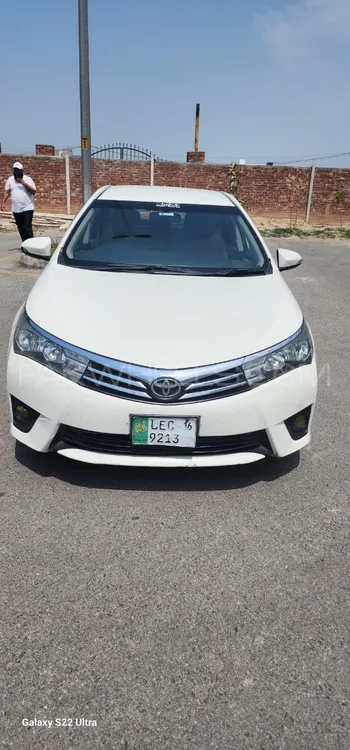 Toyota Corolla 2016 for Sale in Lahore Image-1