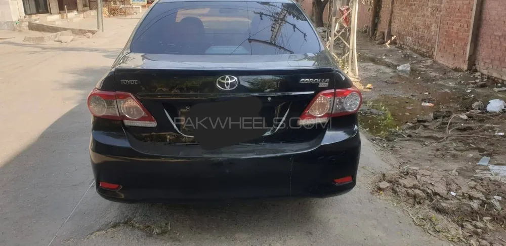 Toyota Corolla 2011 for Sale in Faisalabad Image-1