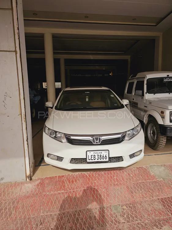 Honda Civic 2014 for Sale in Hasilpur Image-1