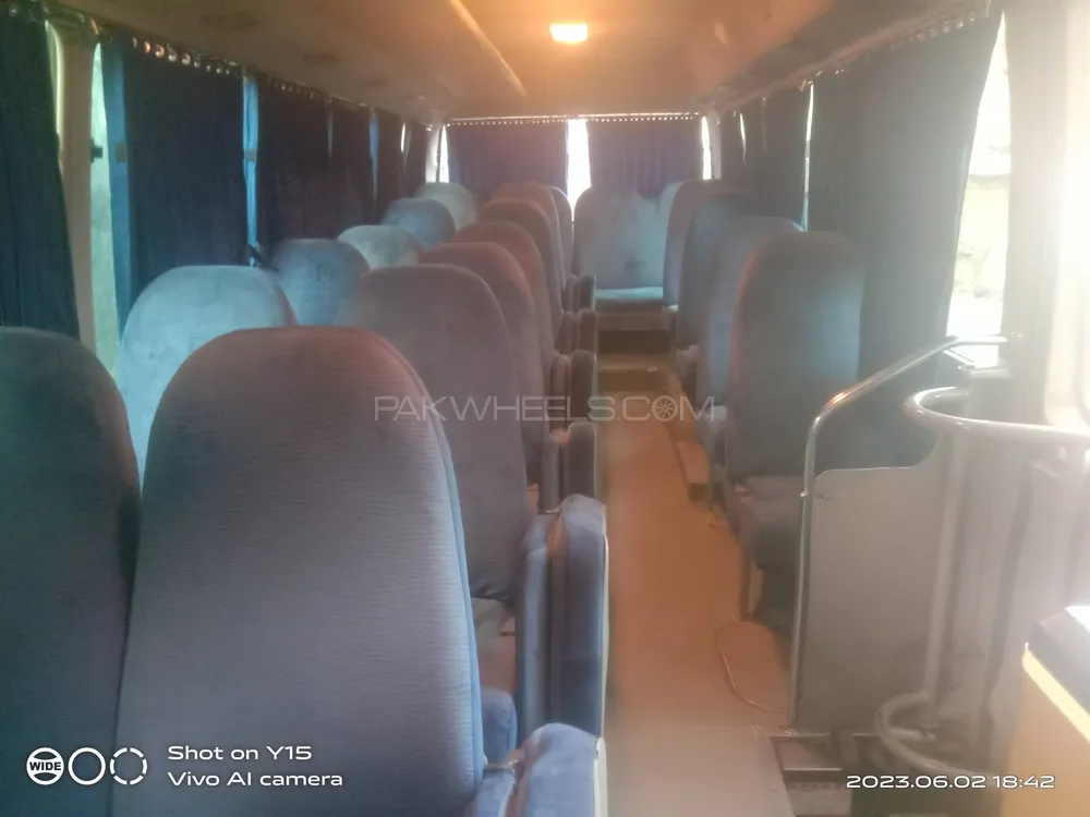 Toyota Coaster 2003 for Sale in Lahore Image-1