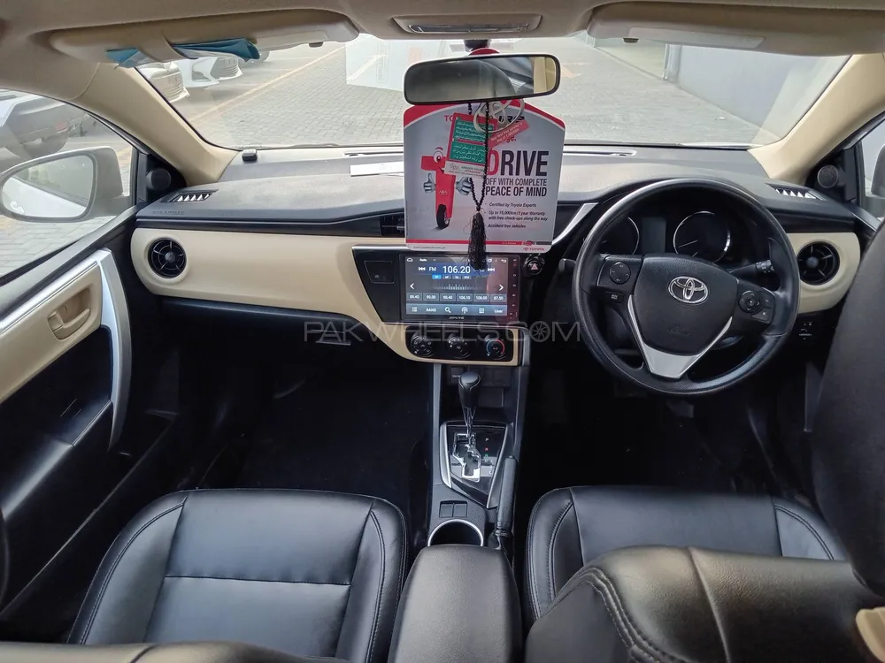 Toyota Corolla 2021 for Sale in Lahore Image-1
