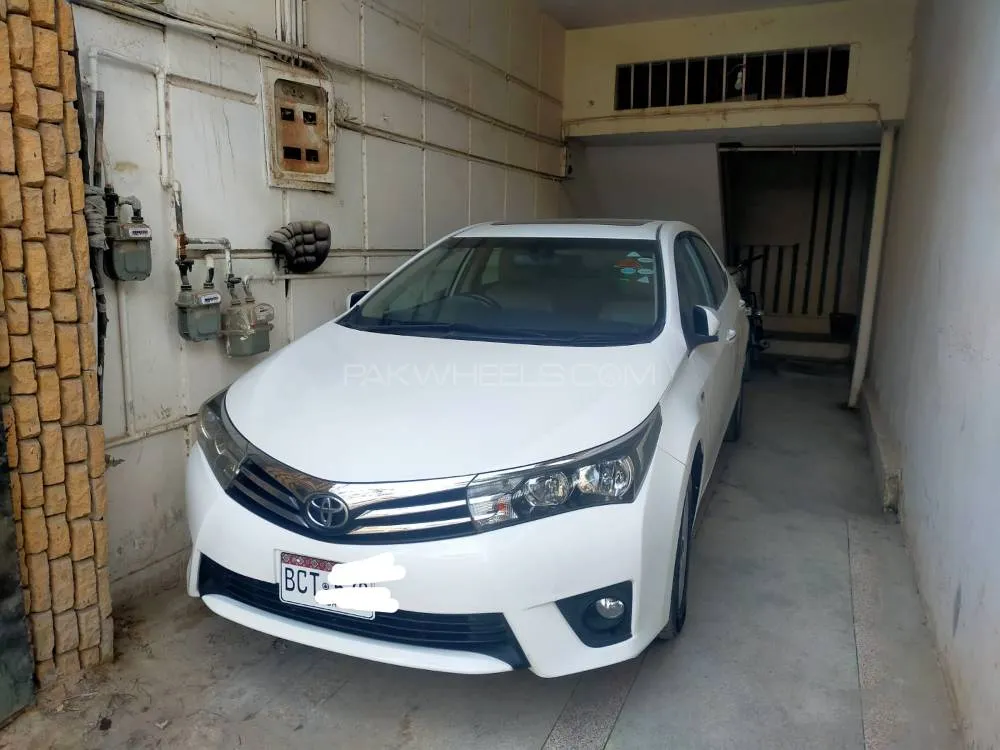 Toyota Corolla 2014 for Sale in Karachi Image-1