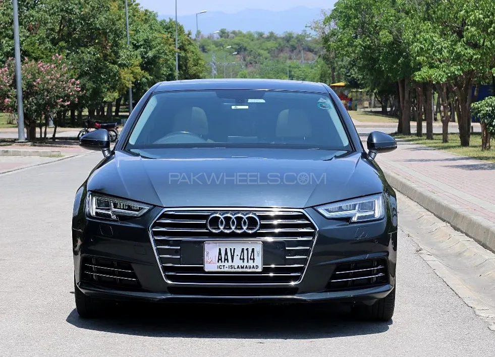 Audi A4 2017 for Sale in Islamabad Image-1