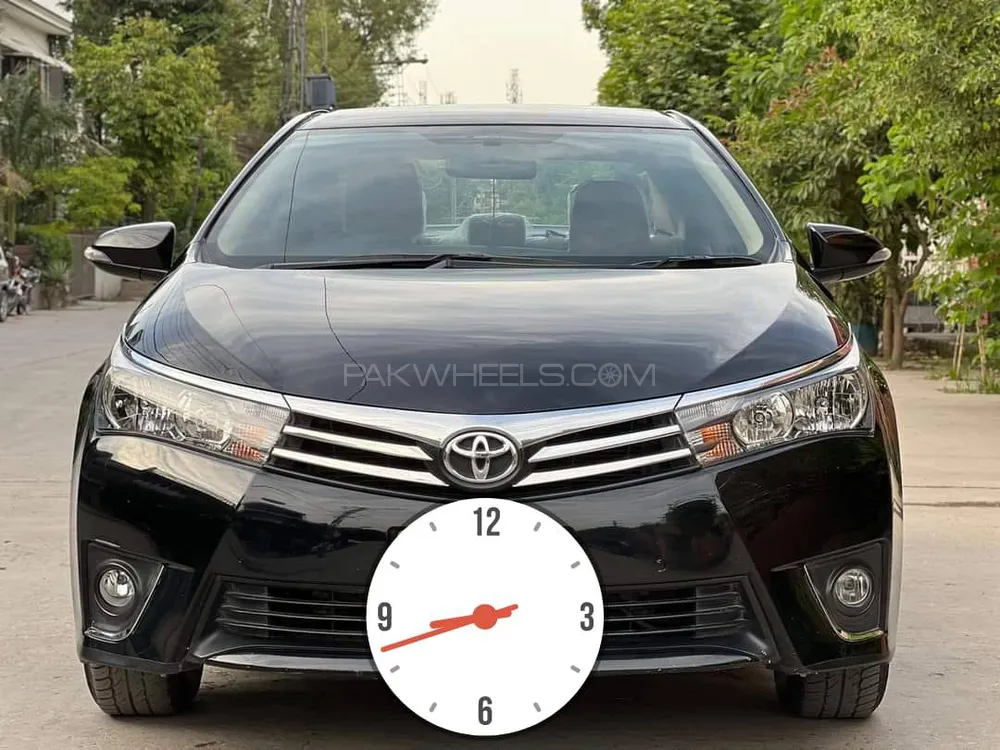 Toyota Corolla 2015 for Sale in Sialkot Image-1