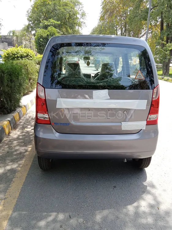 Suzuki Wagon R 2023 for Sale in Lahore Image-1