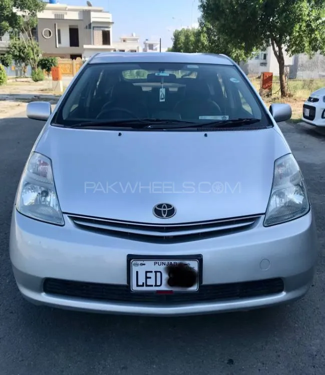 Toyota Prius 2010 for Sale in Gujranwala Image-1