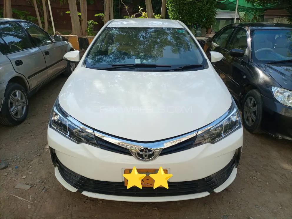 Toyota Corolla 2015 for Sale in Karachi Image-1