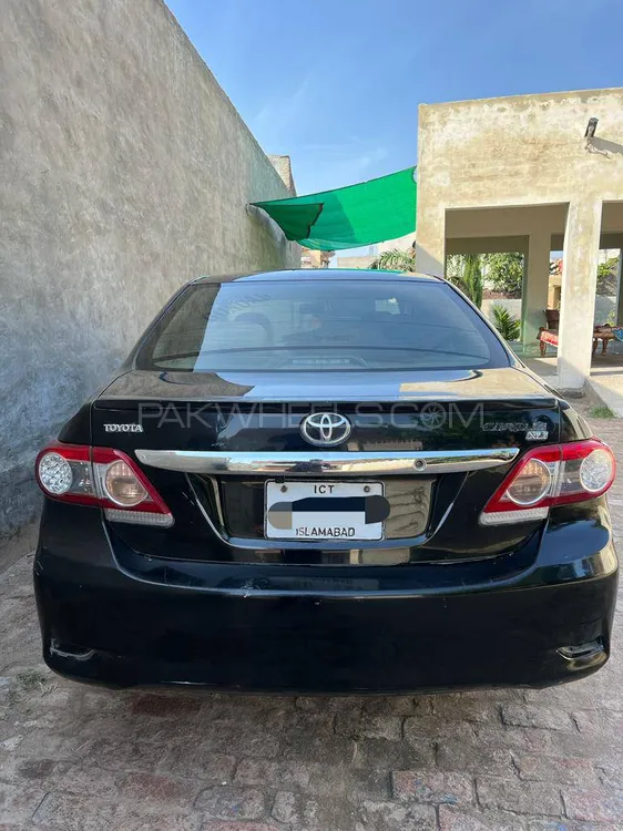 Toyota Corolla 2011 for Sale in Islamabad Image-1
