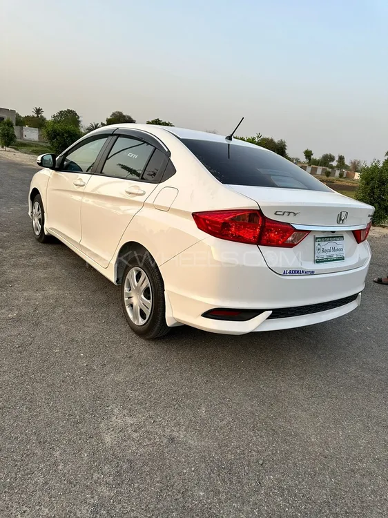 Honda City 2021 for Sale in Layyah Image-1