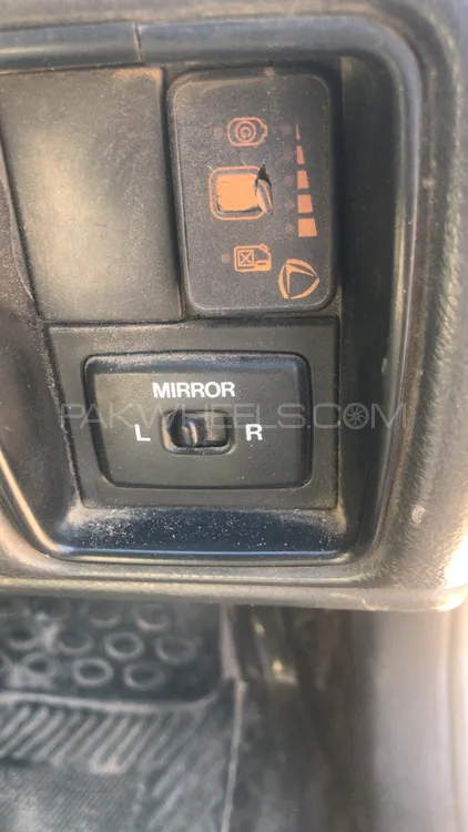 Suzuki Baleno 2001 for Sale in Karachi Image-1