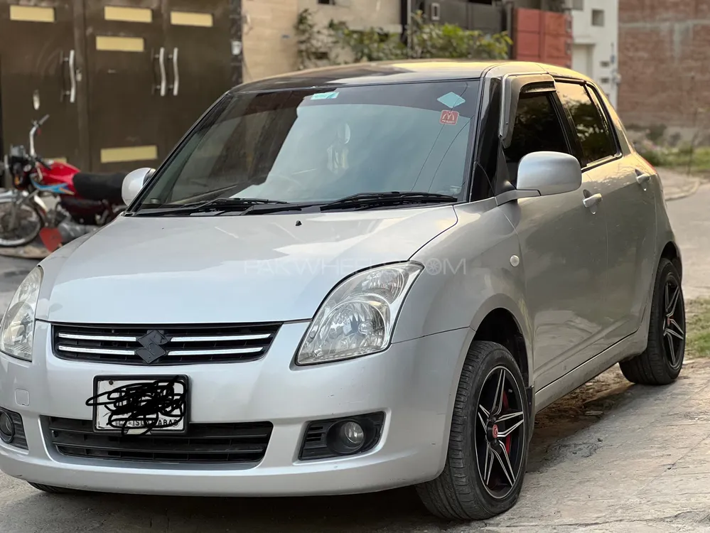 سوزوکی سوئفٹ 2017 for Sale in فیصل آباد Image-1